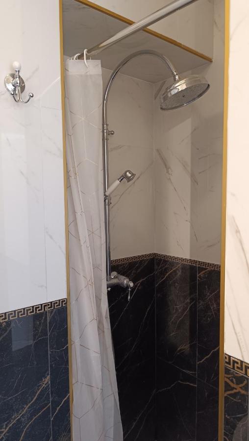 Elegante Monolocale - Macchi 1920 Lägenhet Milano Exteriör bild