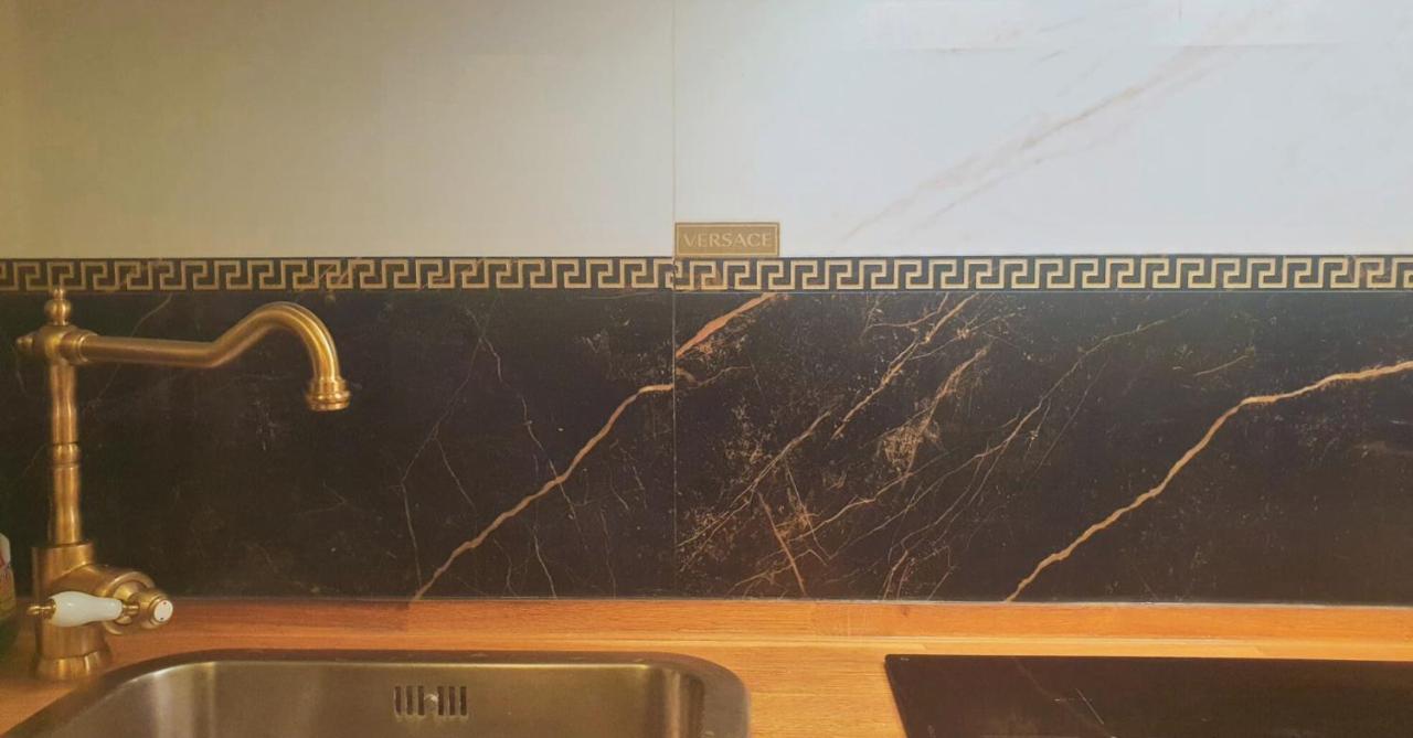 Elegante Monolocale - Macchi 1920 Lägenhet Milano Exteriör bild